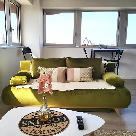 Nice Studio Apartement With Amazing View Daire *